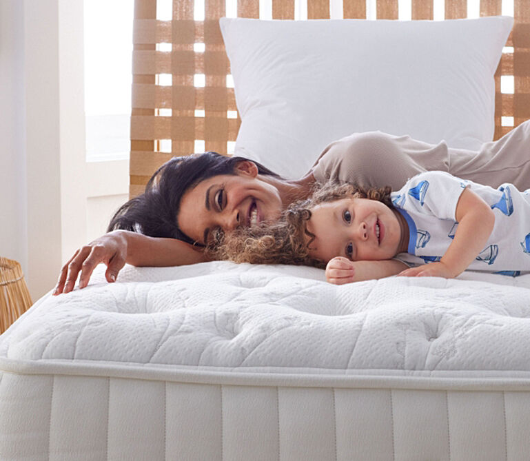 Hybrid Mattress Guide: Benefits and FAQs